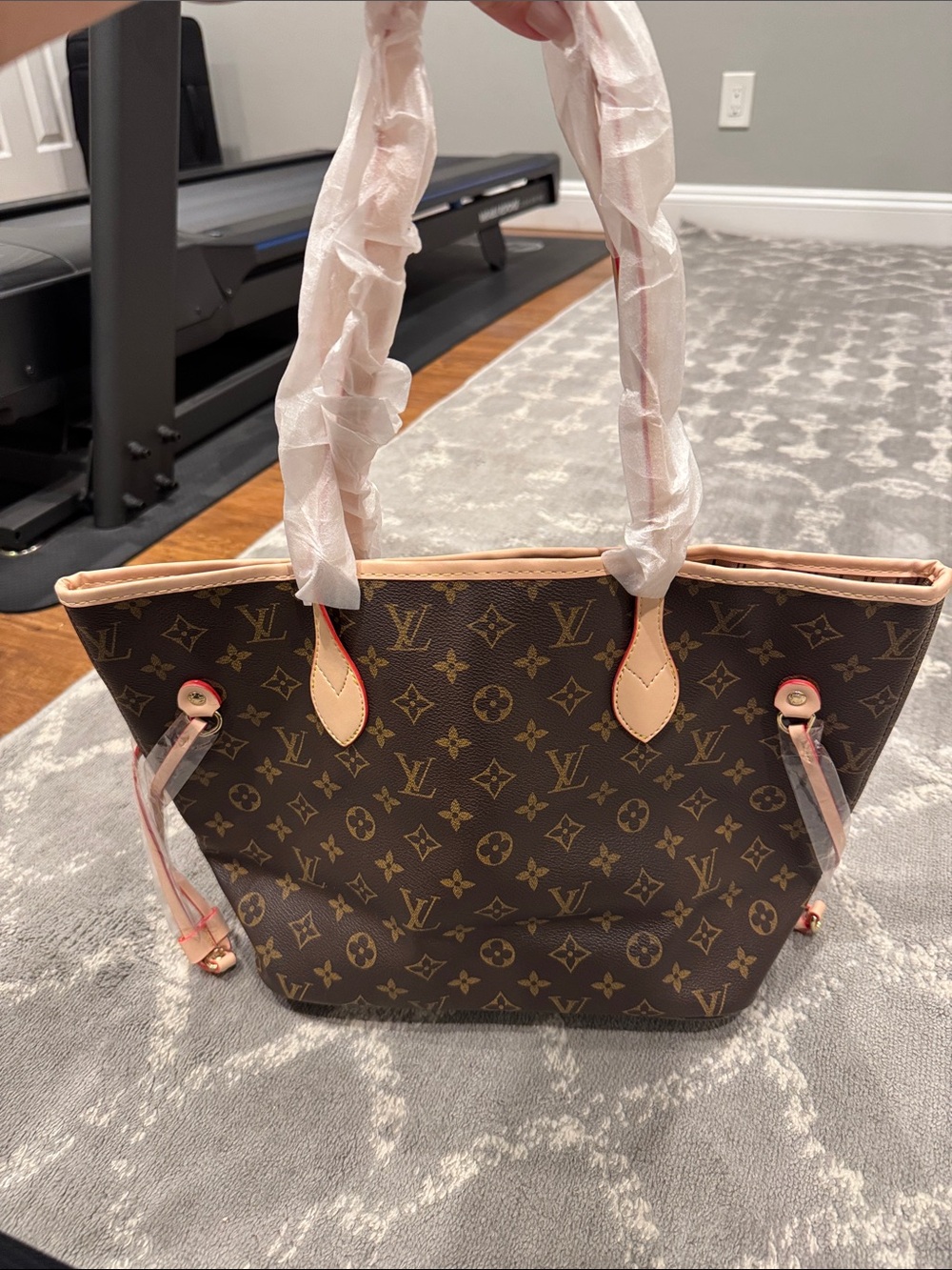 Louis Vuitton style neverful